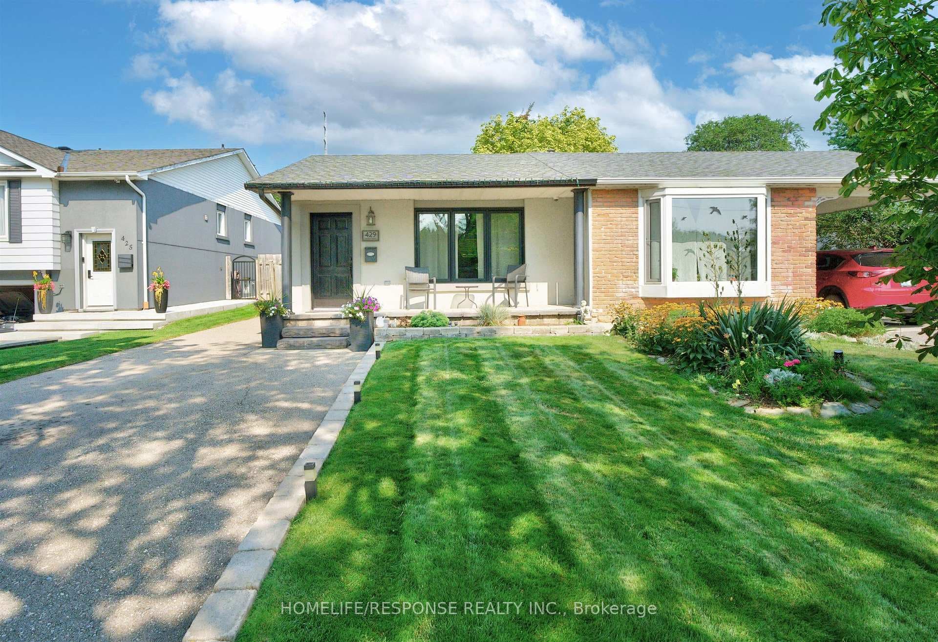 429 DARALEA Heights