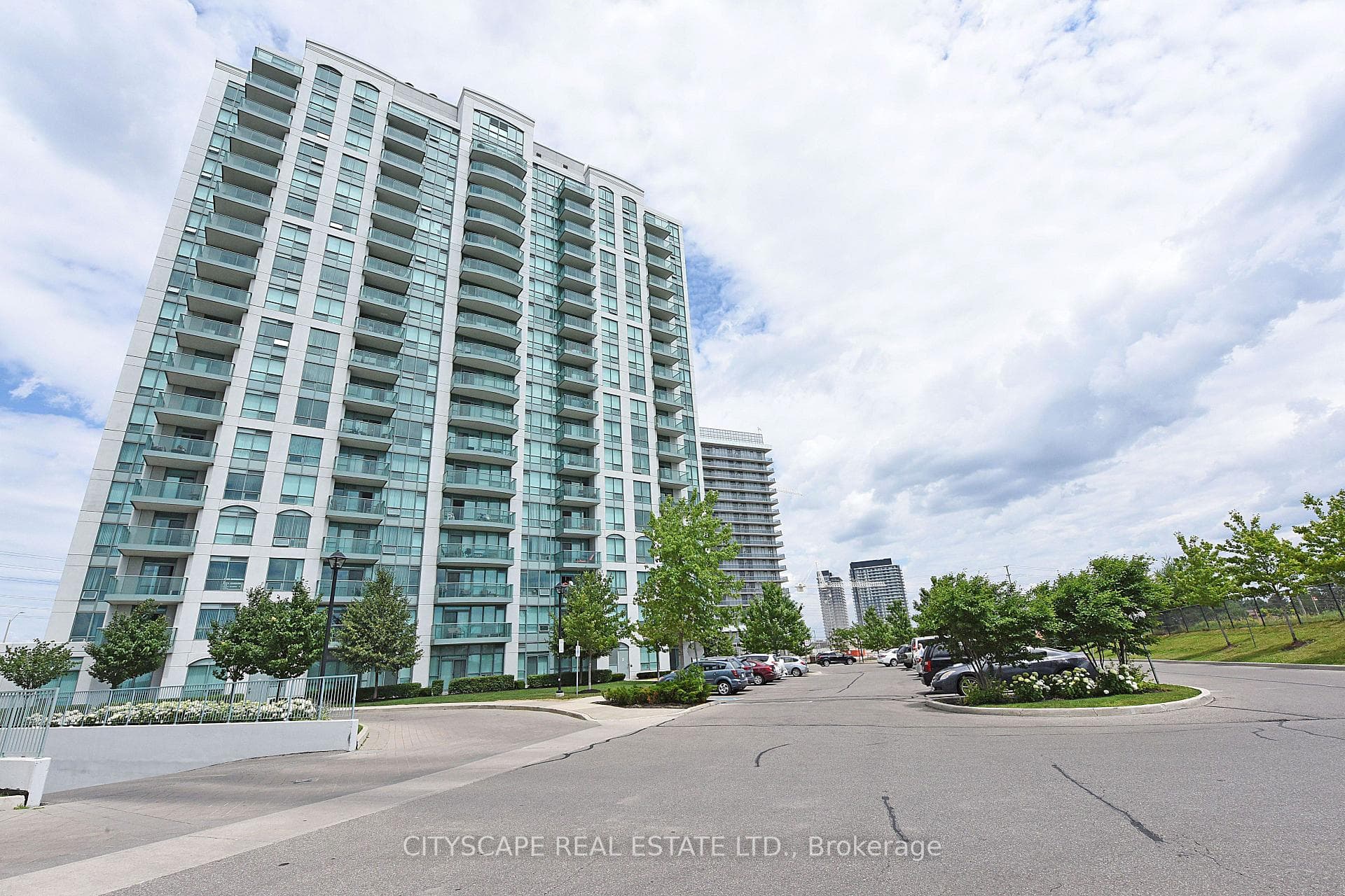 4850 Glen Erin Drive Unit 404
