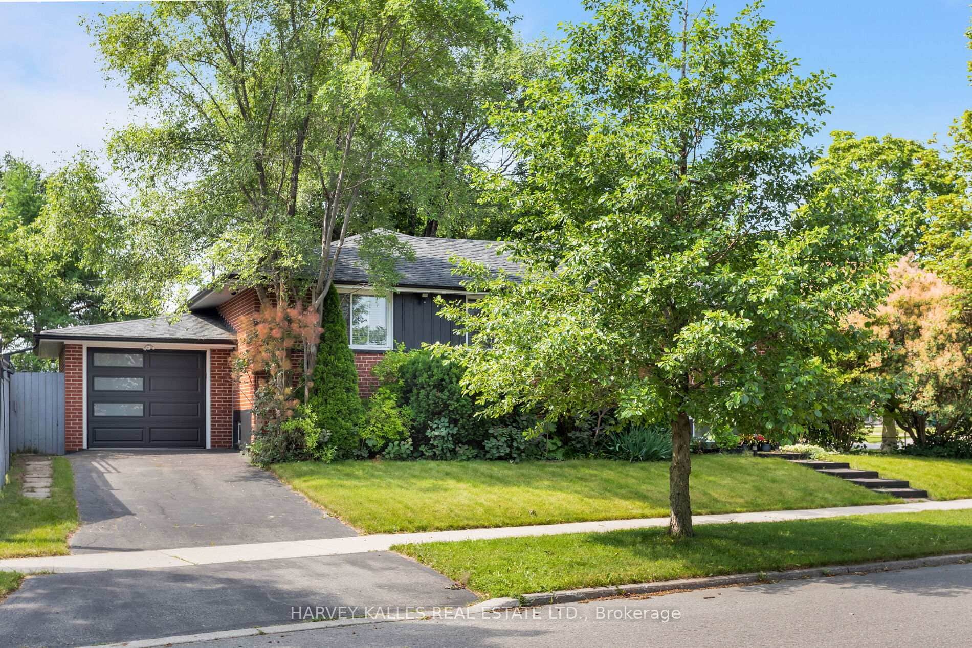 49 Learmont Drive