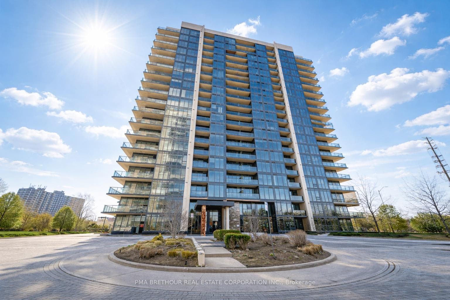 1035 Southdown Road Unit 1811