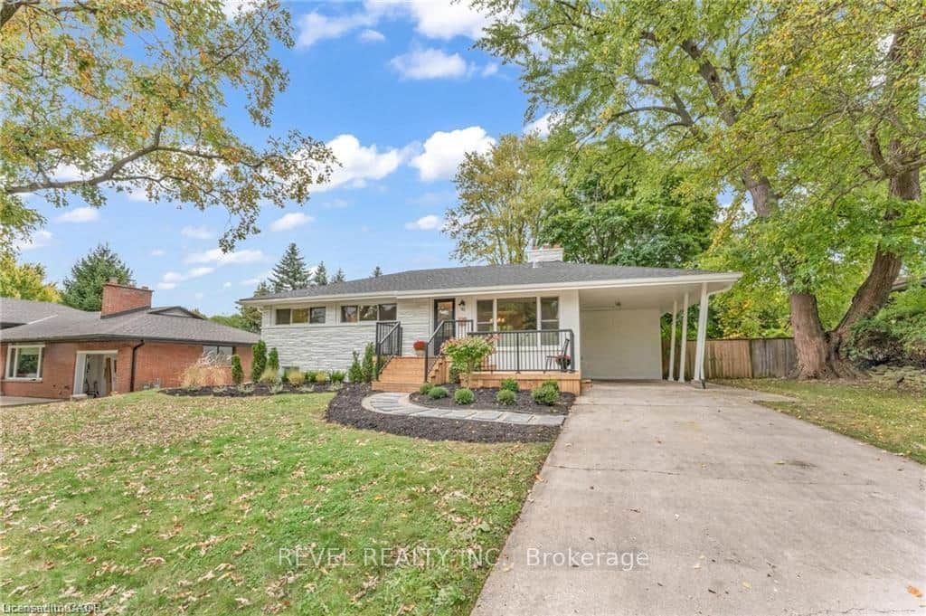 95 Seneca Drive