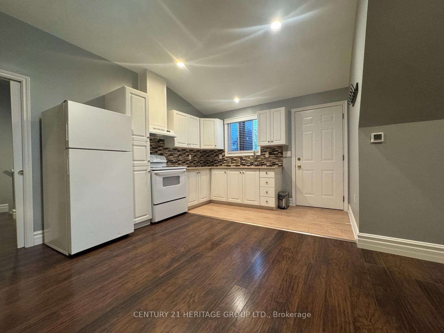 166 Cedardale Avenue Unit #3A