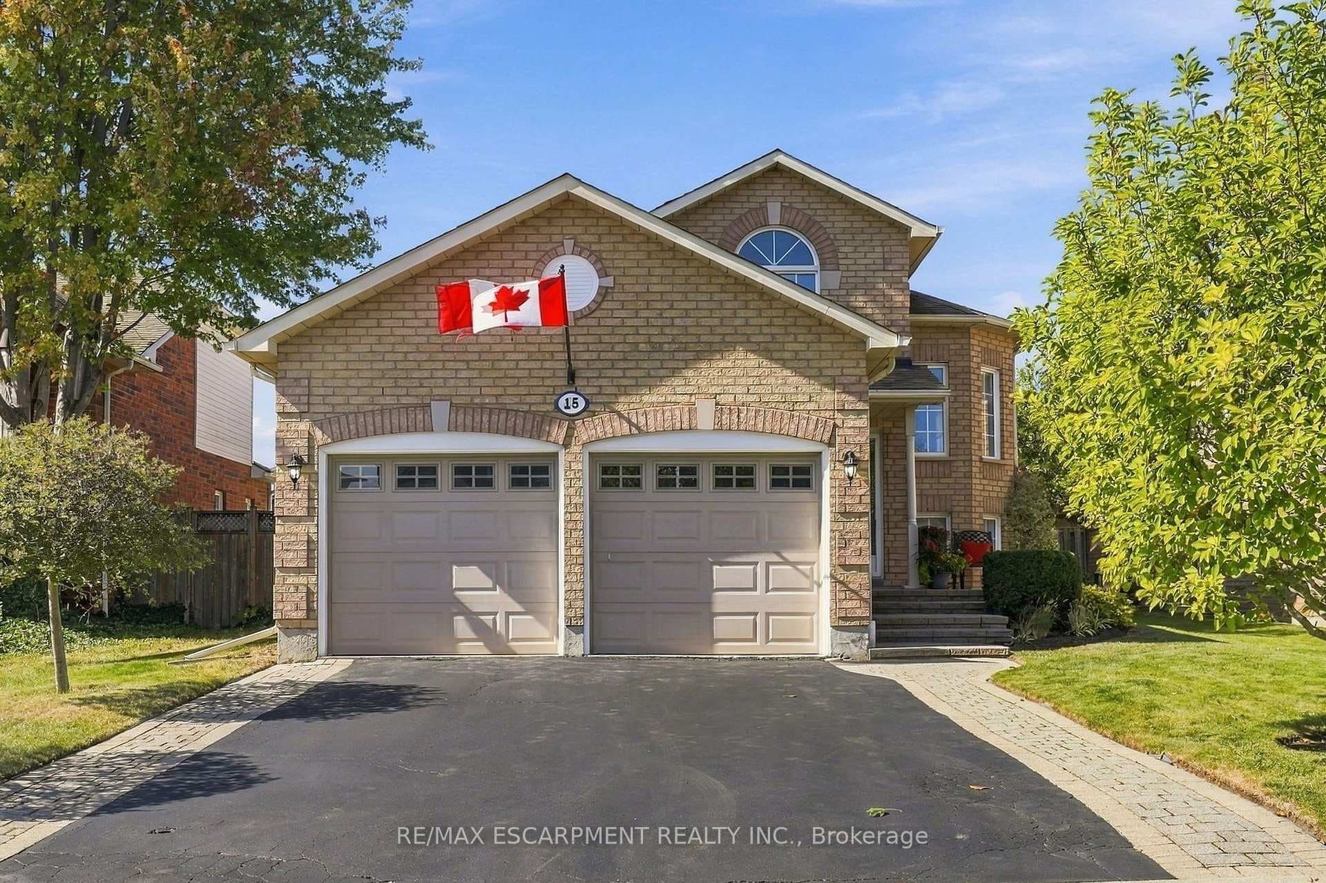 15 Dalrymple Drive