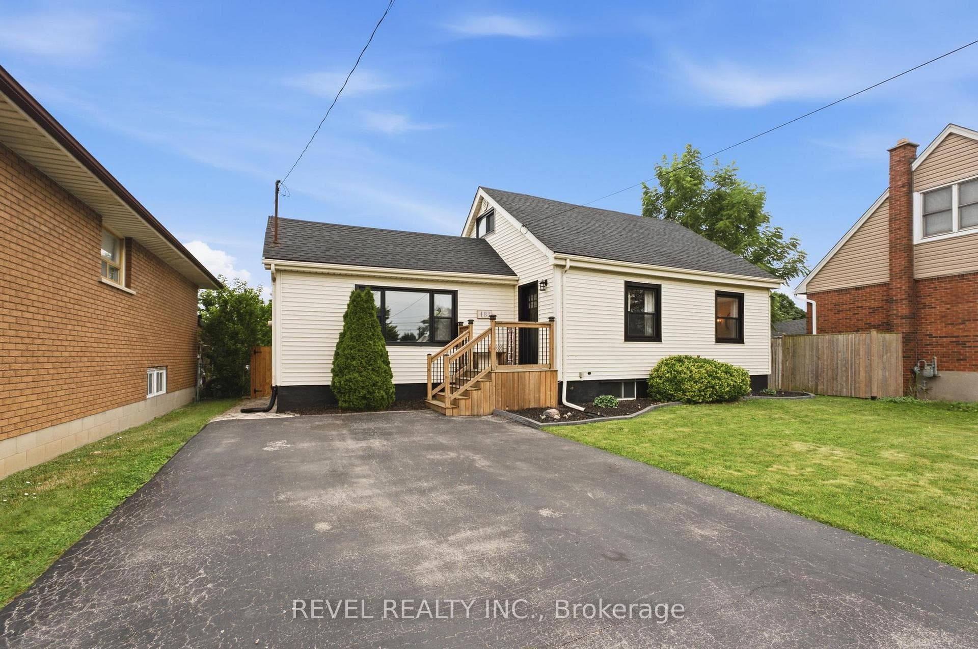 481 Upper Gage Avenue
