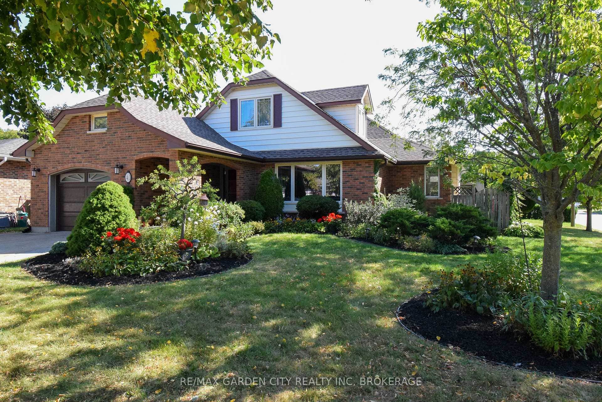 40 Belair Drive