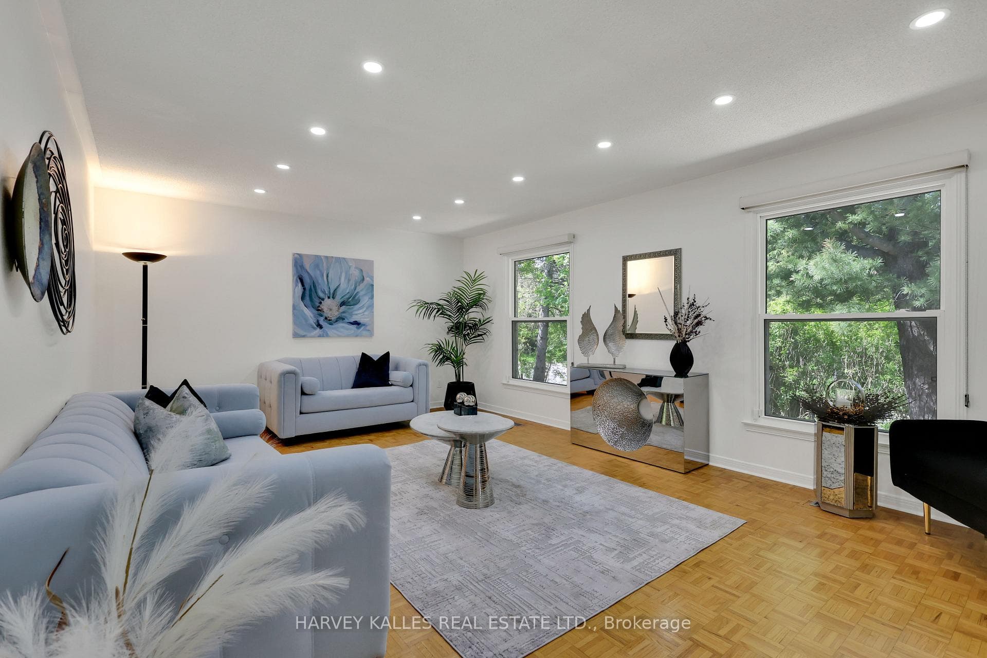 62 Aberfeldy Crescent