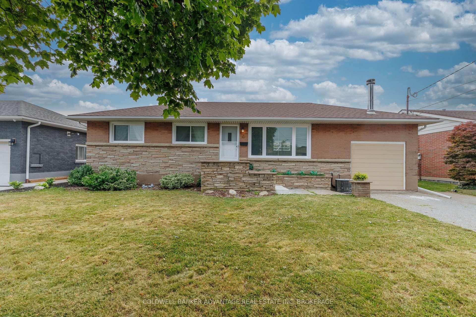 77 Balmoral Avenue