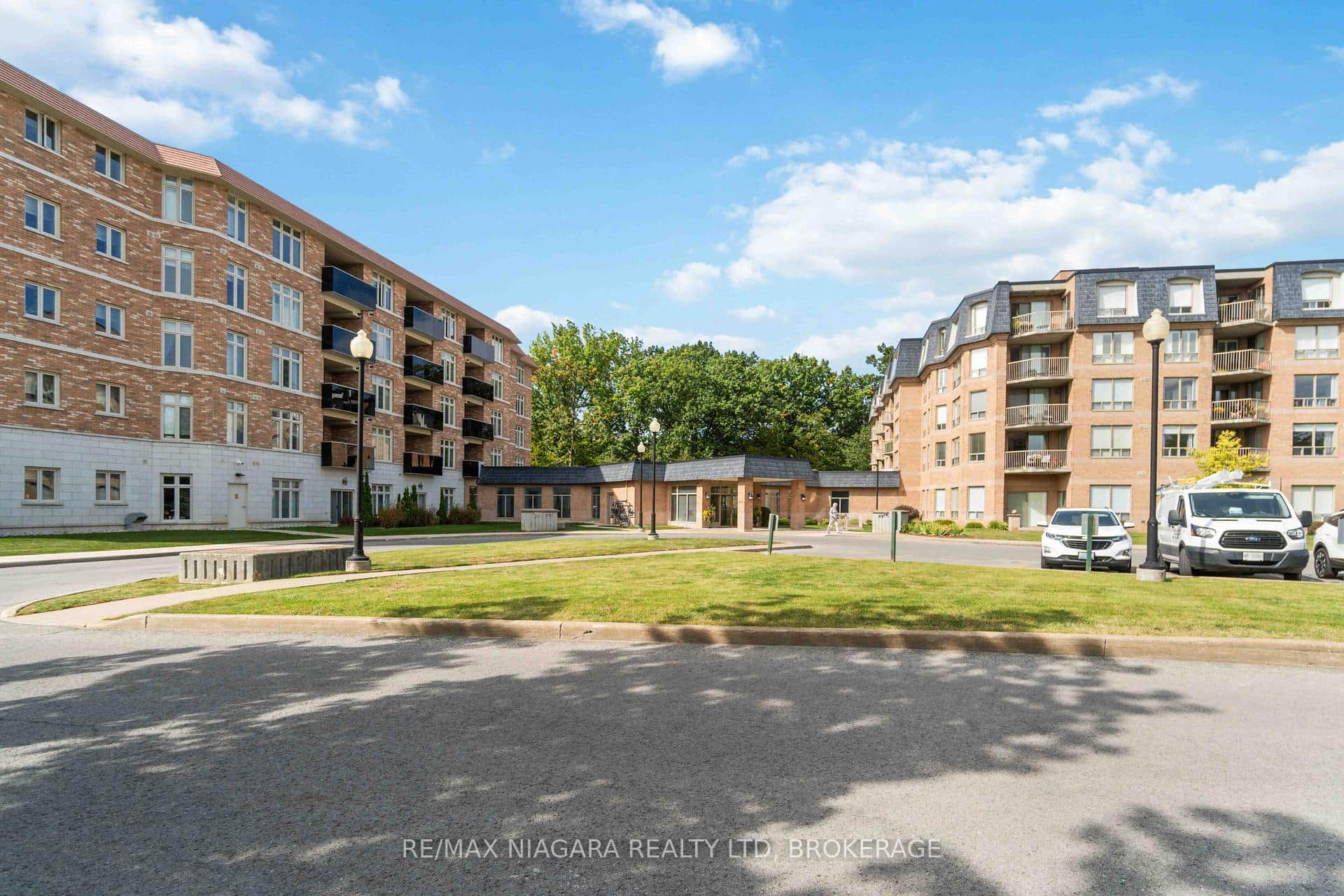 8111 FOREST GLEN Drive Unit 132
