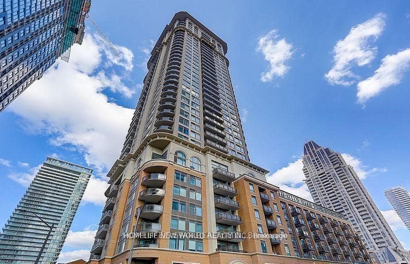 385 PRINCE OF WALES Drive Unit 3306