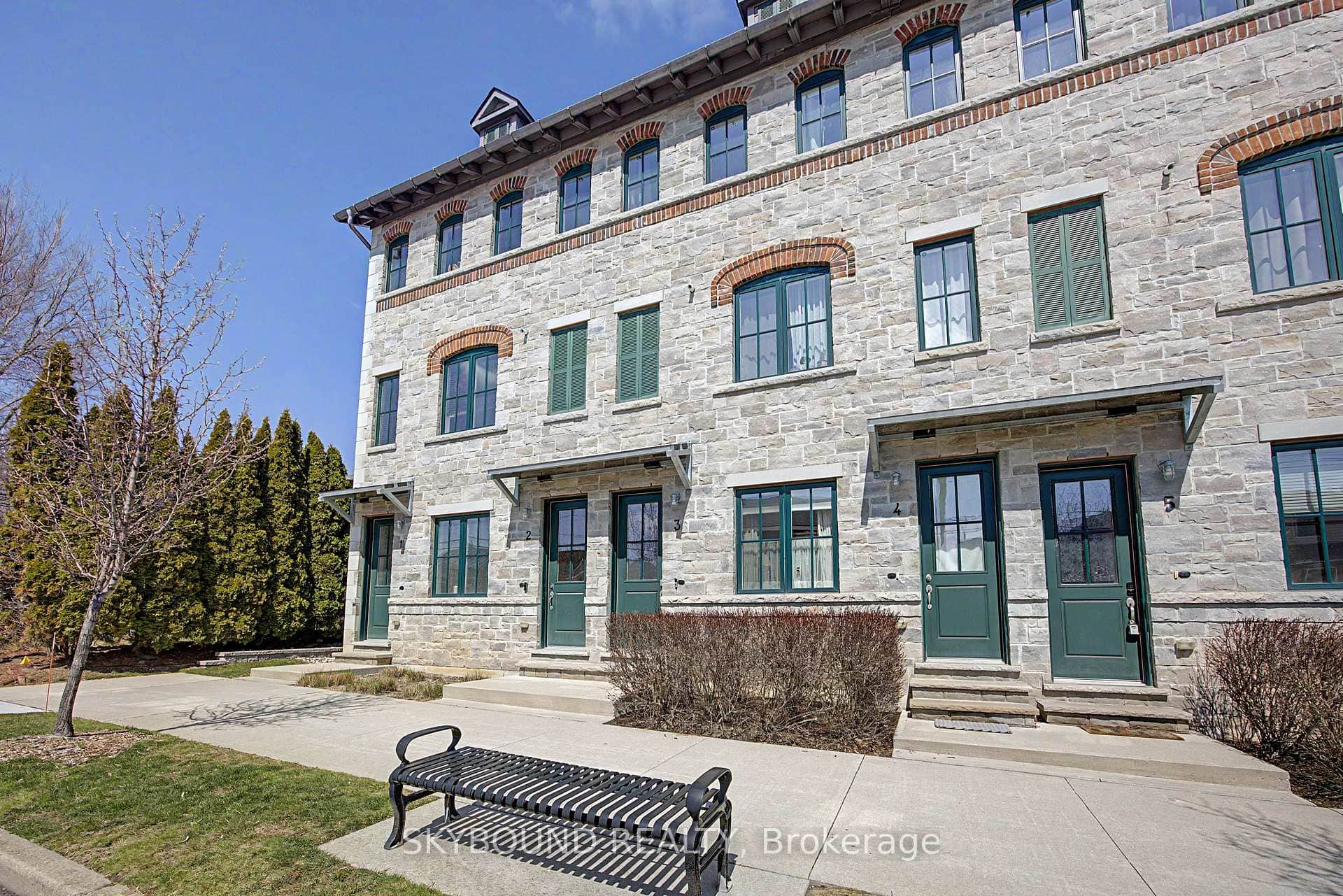 290 Barton Street Unit 3