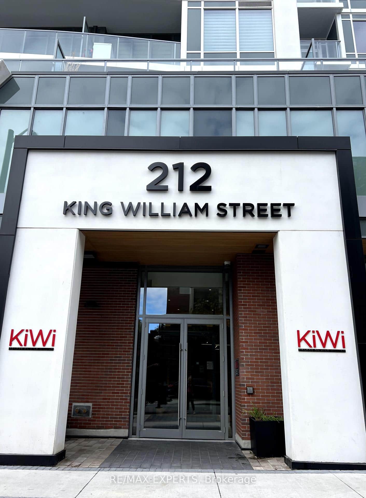 212 King William Street Unit 602