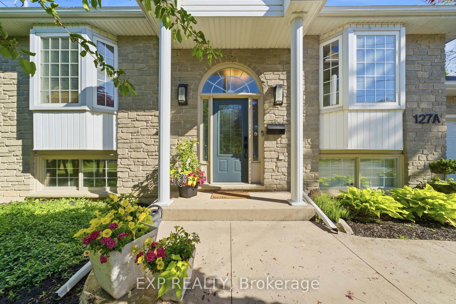 127A Lakeshore Road
