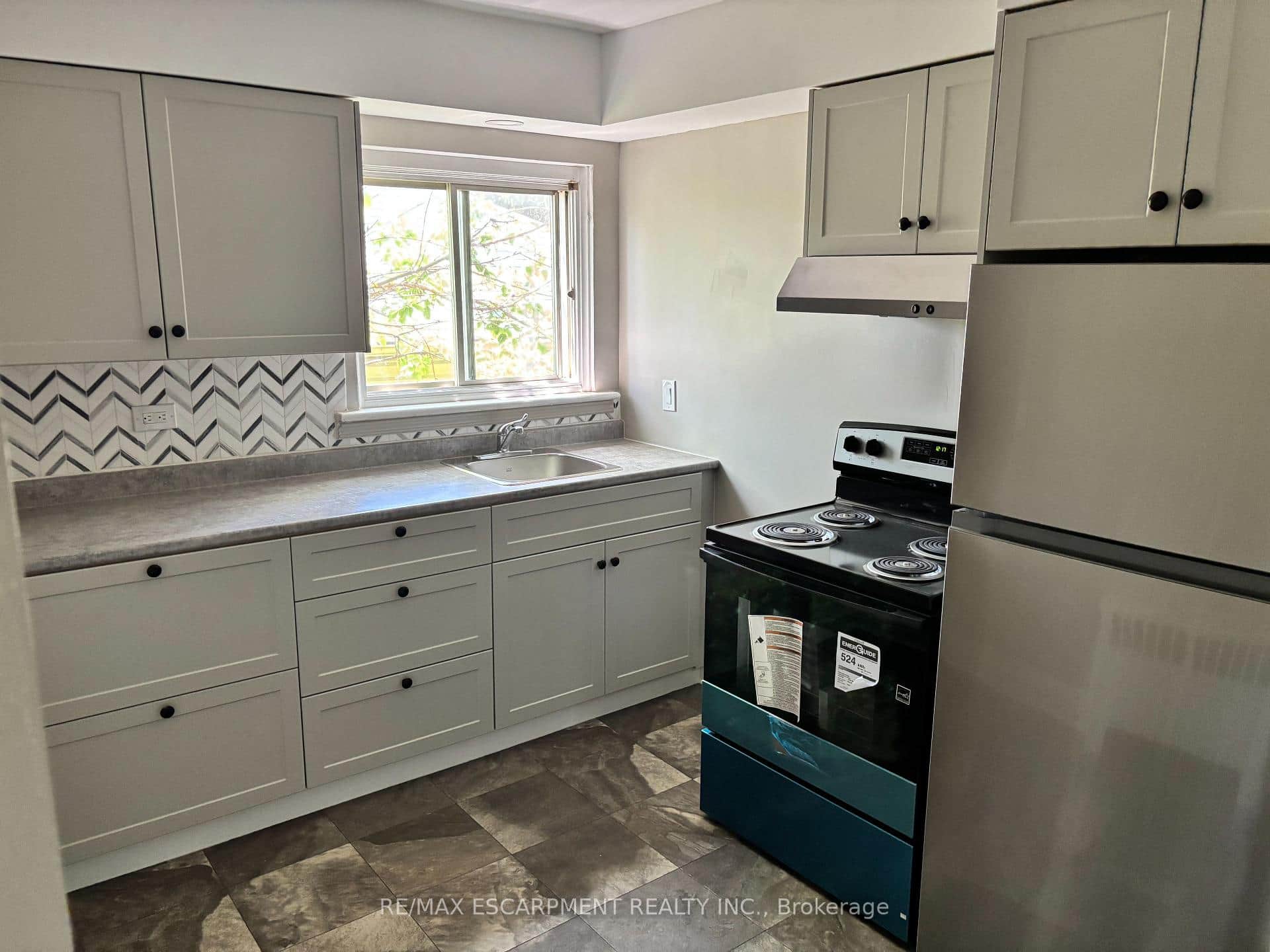 5473 Ontario Avenue Unit 5