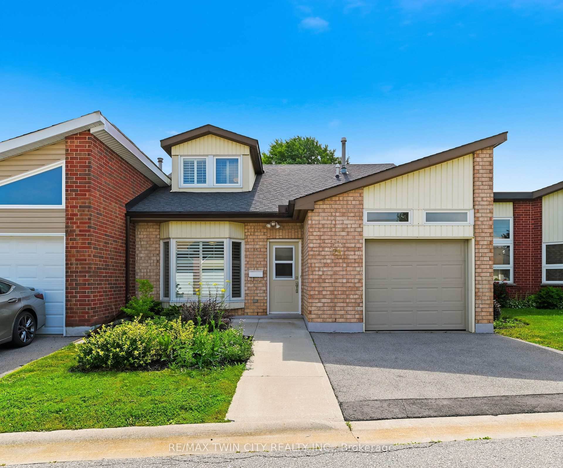 29 Archdeacon Clark Trail