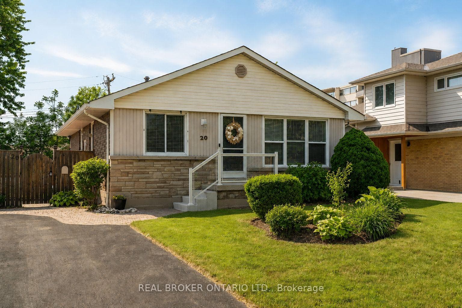 20 Cardinal Drive