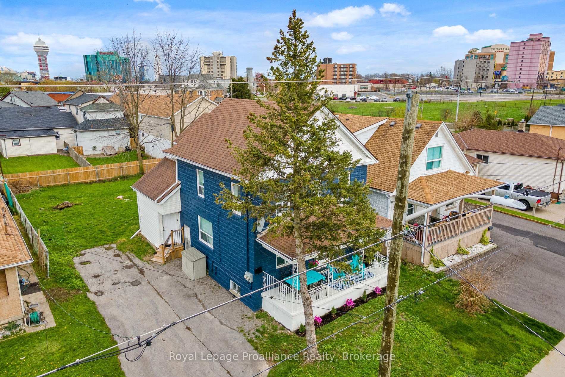 5654 Desson Avenue Unit Upper