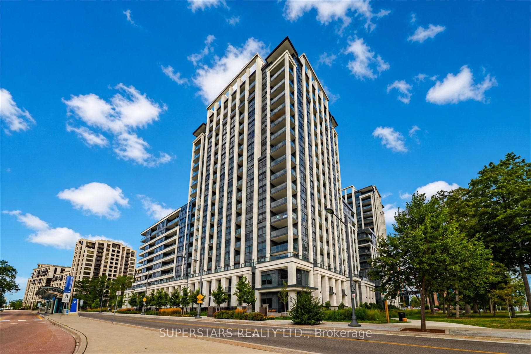 8 Cedarland Drive Unit 1605