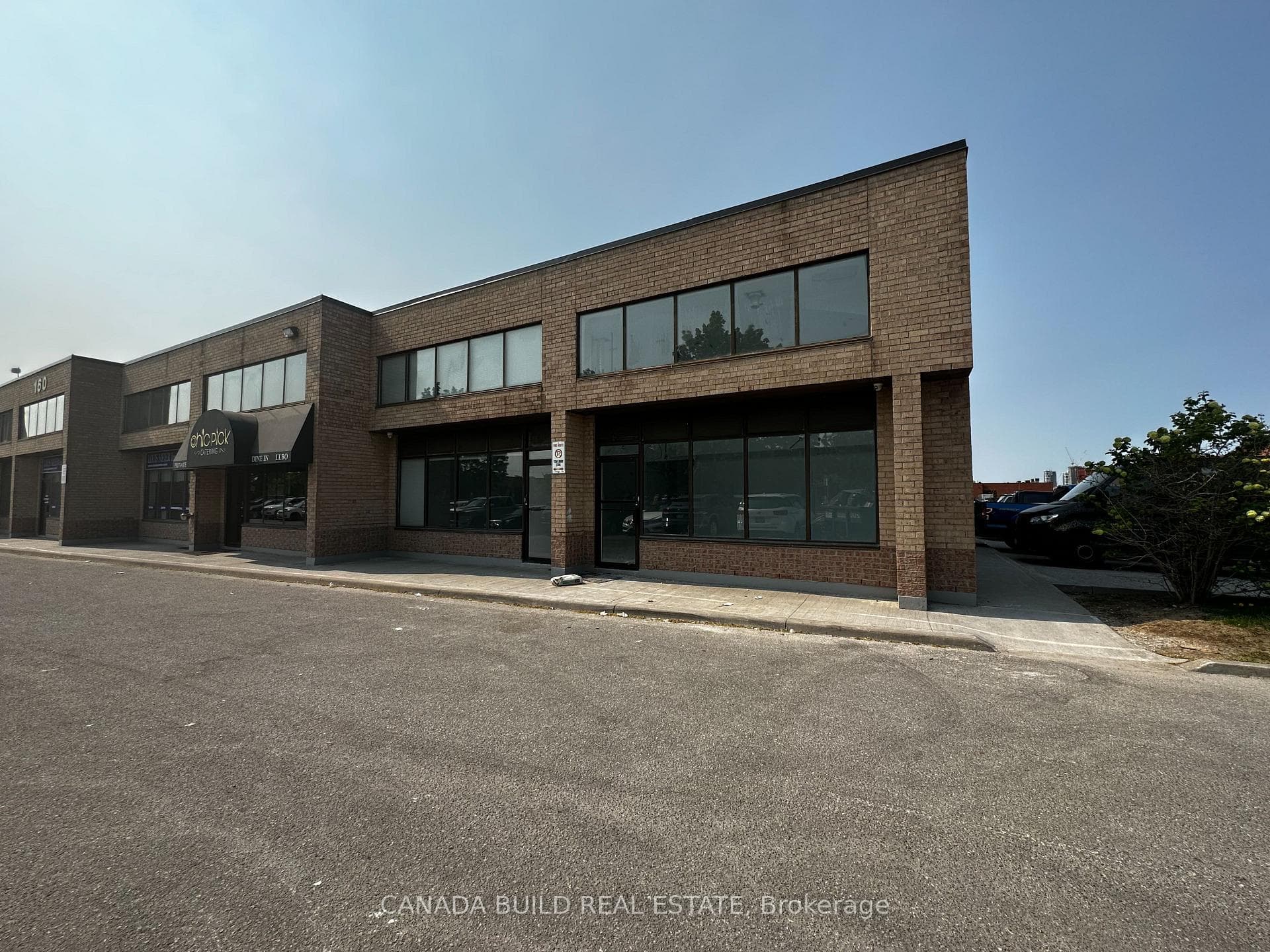 160 Cidermill Avenue Unit 7