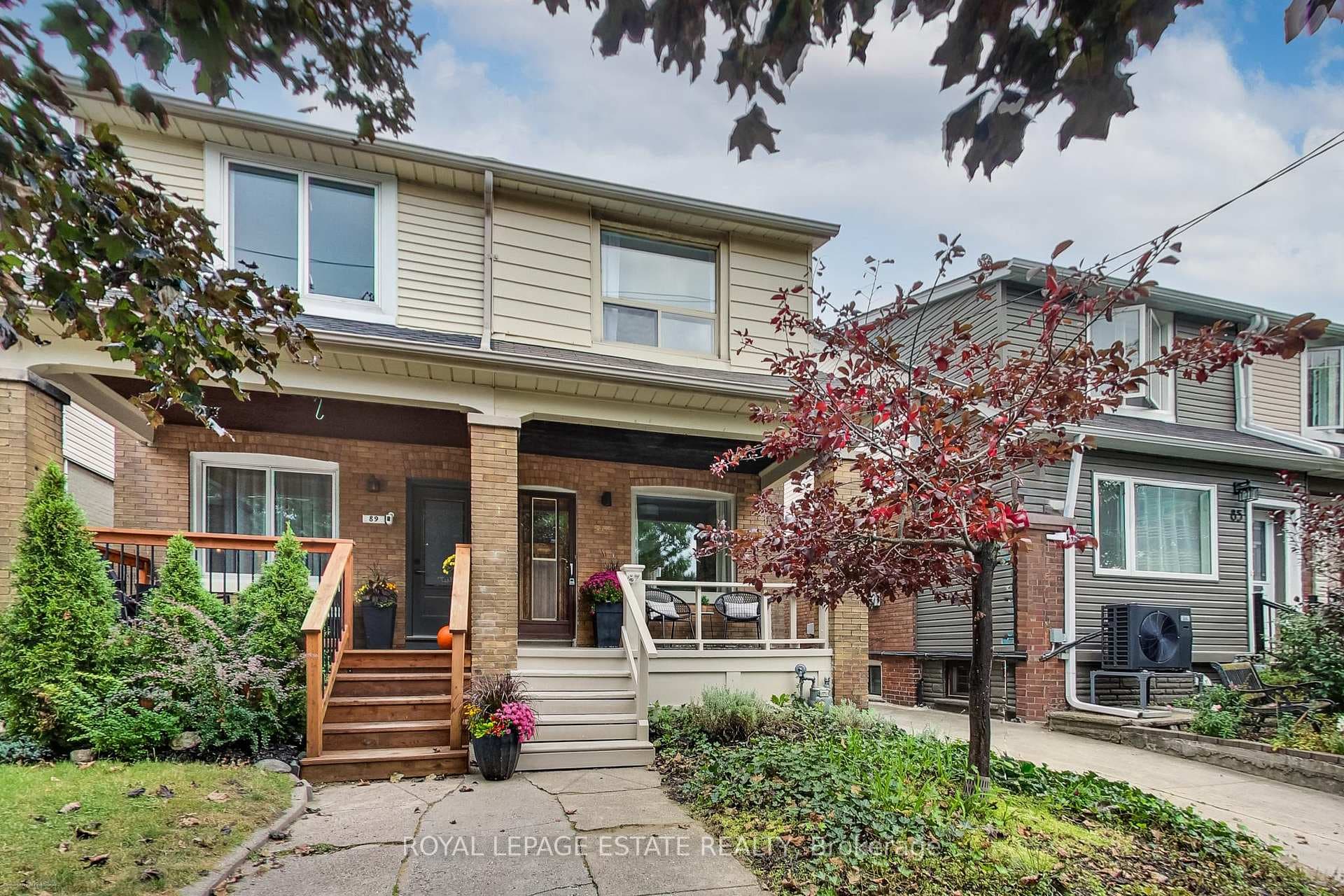 87 Woodmount Avenue