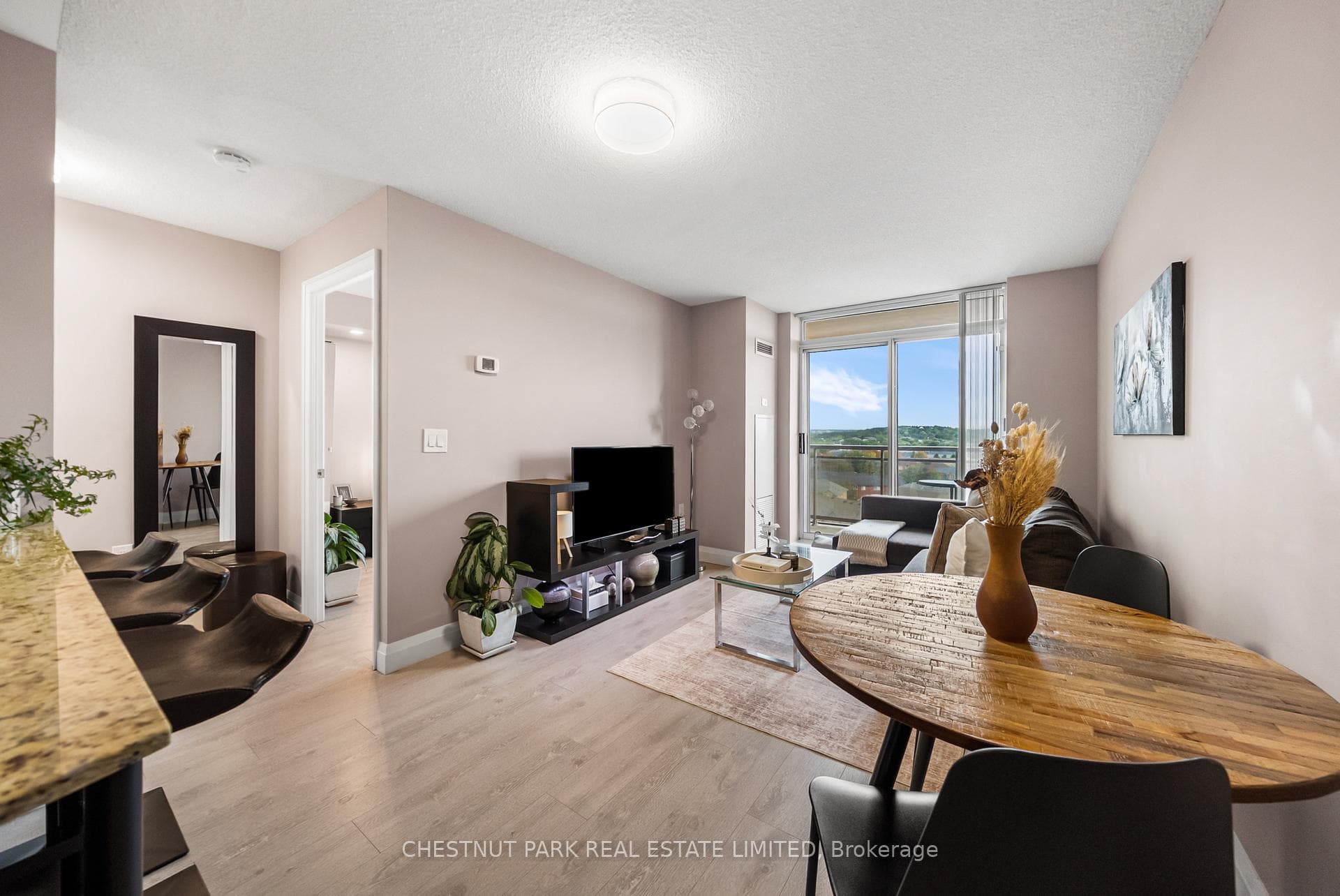 73 King William Crescent Unit 701