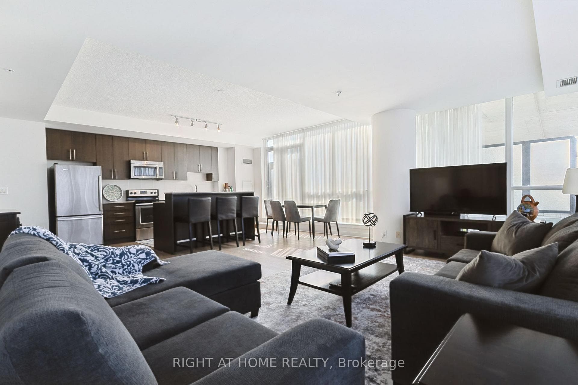 3985 Grand Park Drive Unit 302