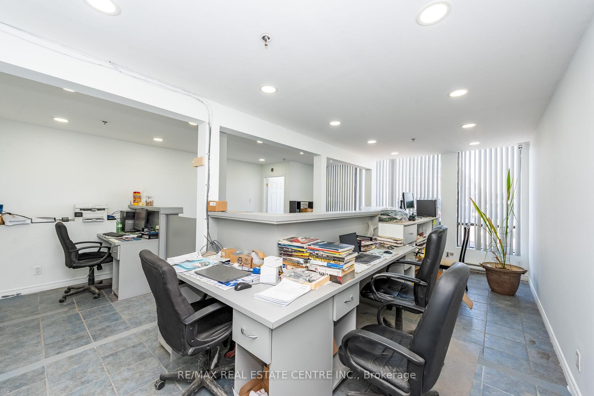 7171 Torbram Road Unit 11
