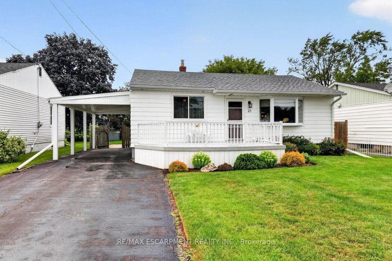 23 Lakeview Avenue