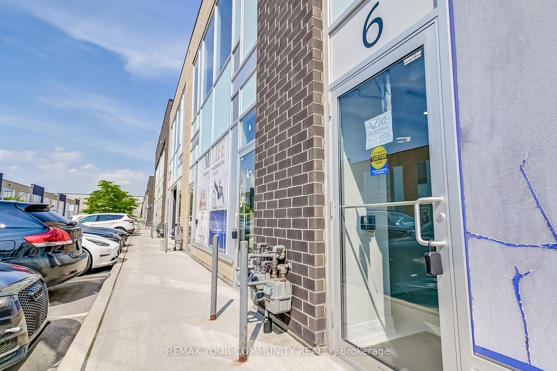 1185 Queensway N/A Unit 6