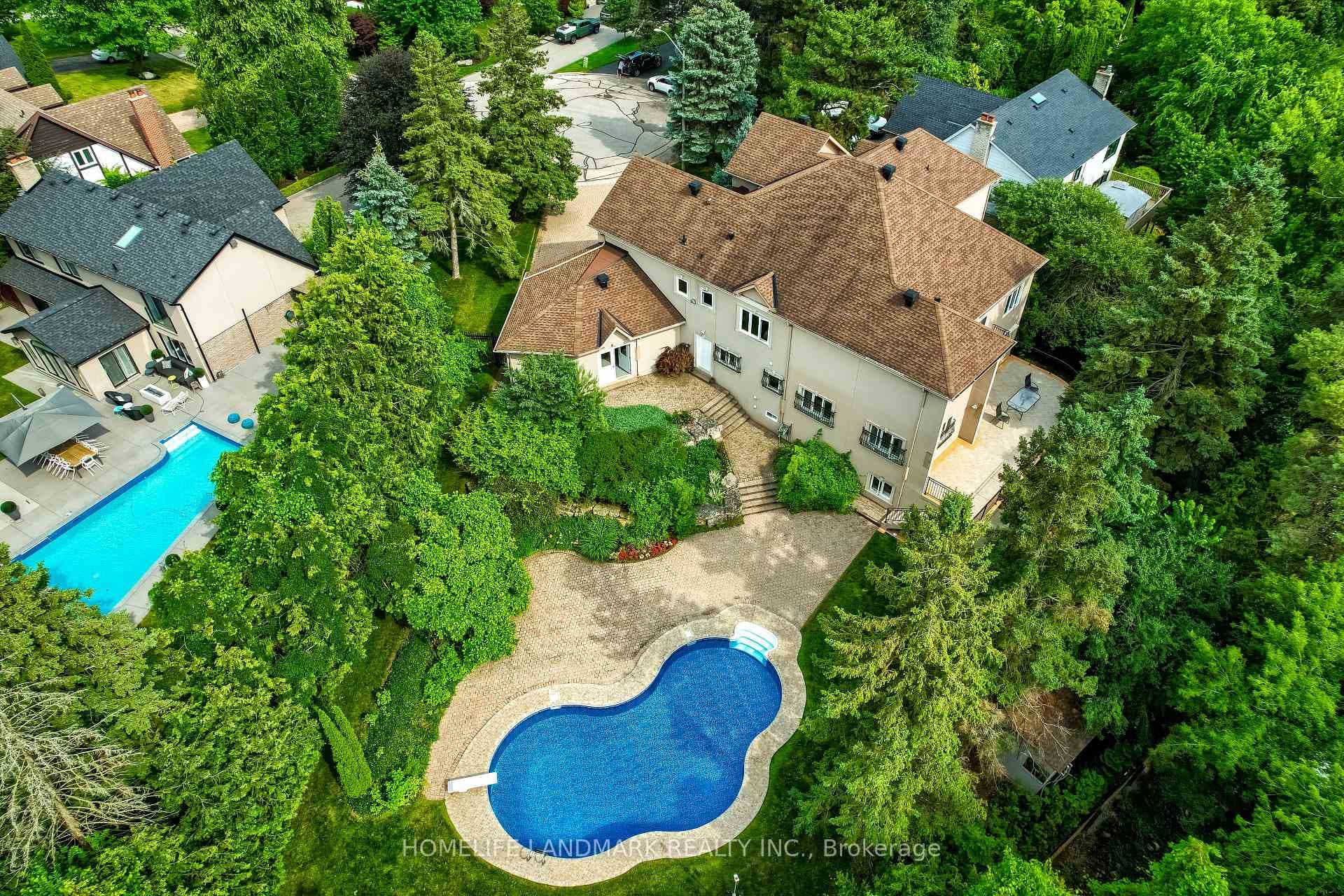 14 Meadow Heights Court