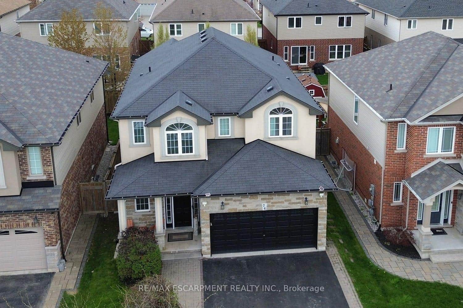 74 Lampman Drive