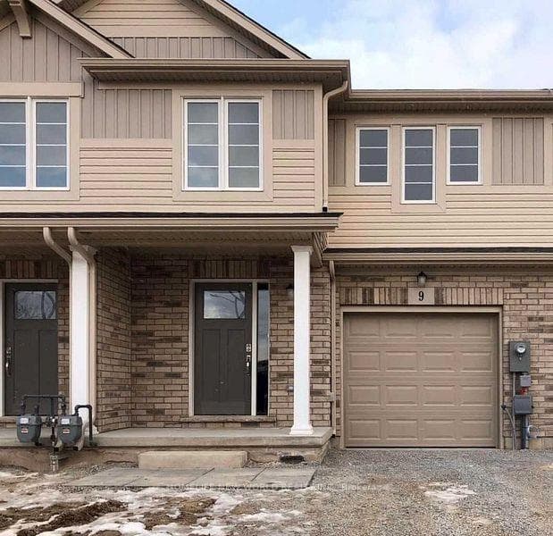 7945 Oldfield Road Unit 9