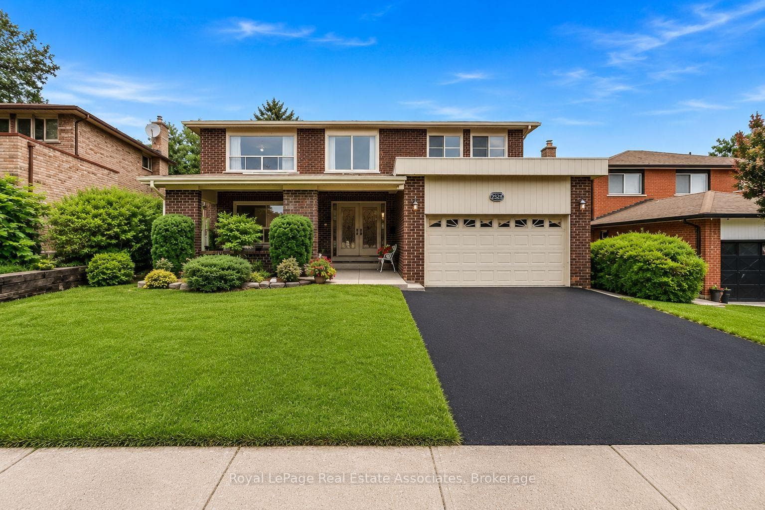 2529 Claymore Crescent