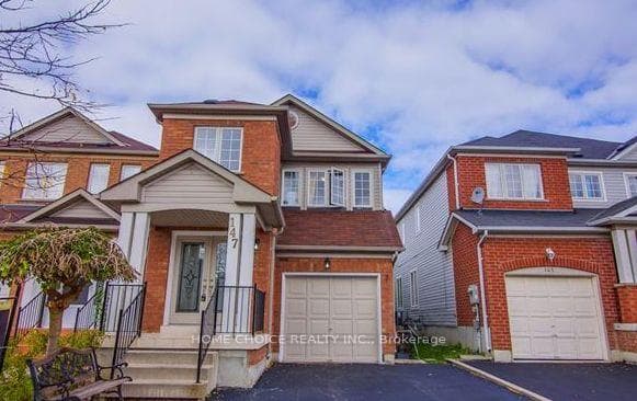 147 Ferncliffe Crescent