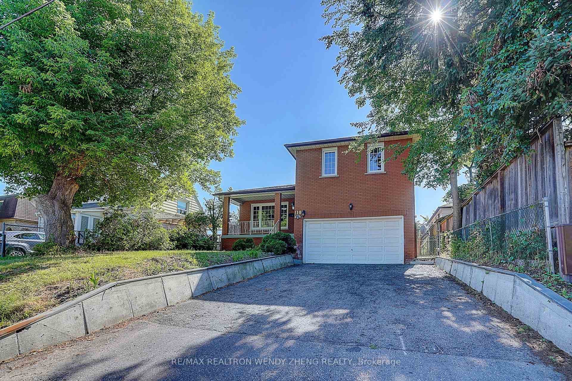 118 Henderson Avenue