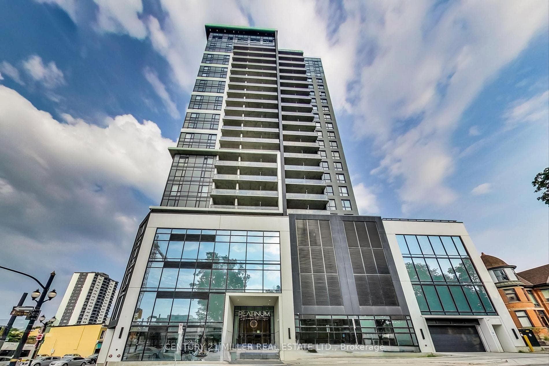 15 Queen Street Unit 1012