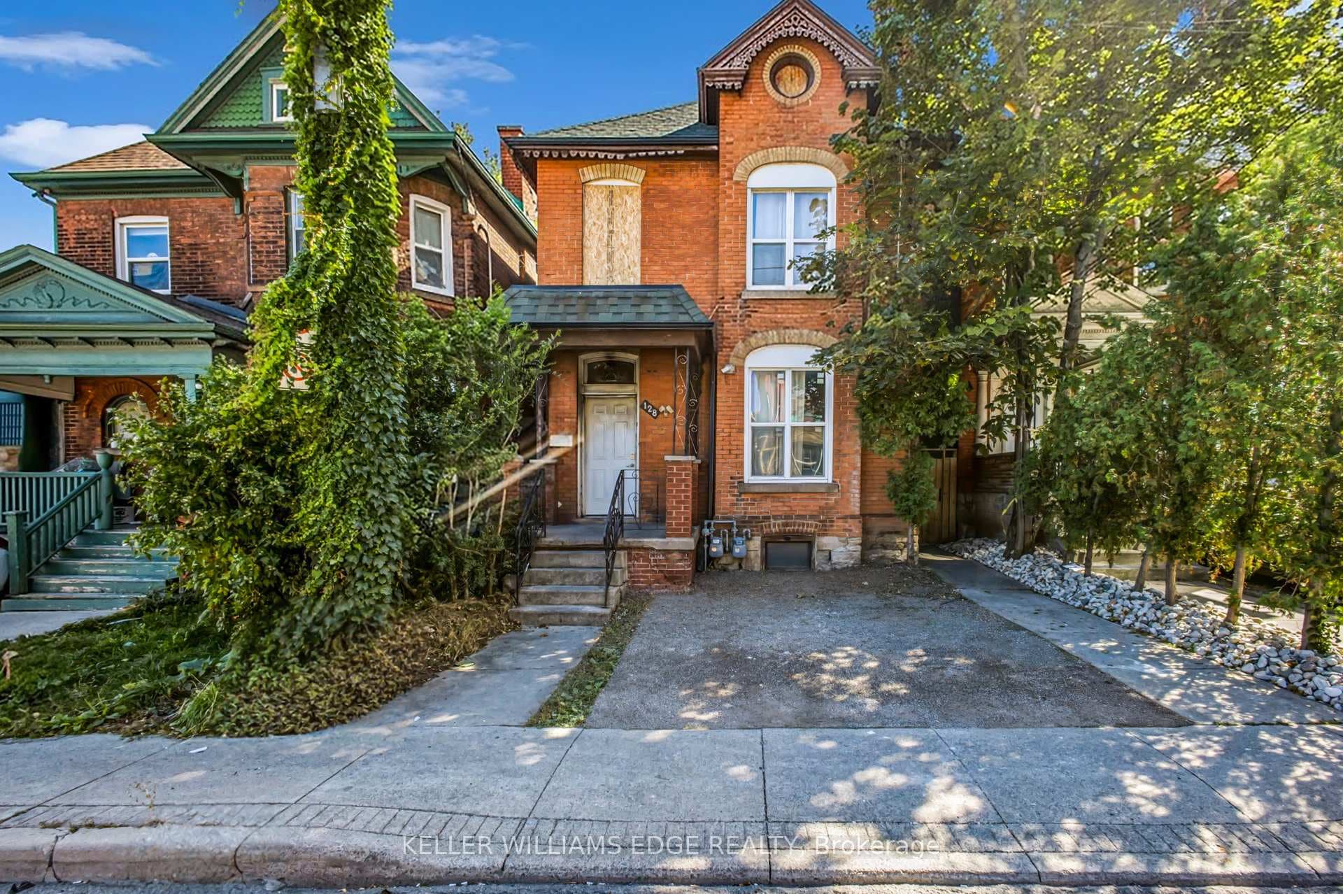 128 John Street