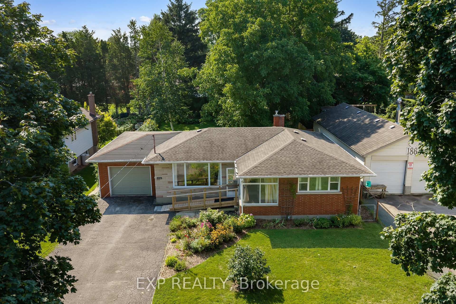 186A Lakeshore Road