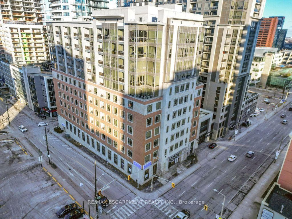 150 Main Street Unit 810