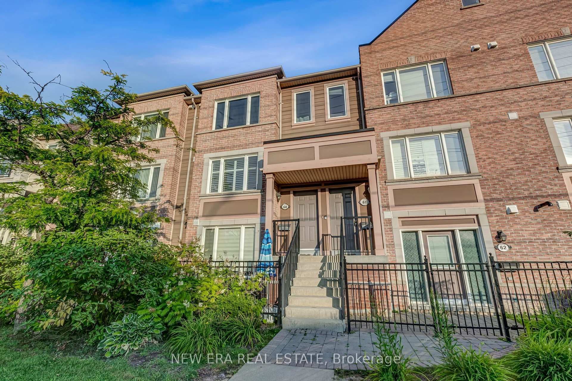 3056 Eglinton Avenue Unit 60