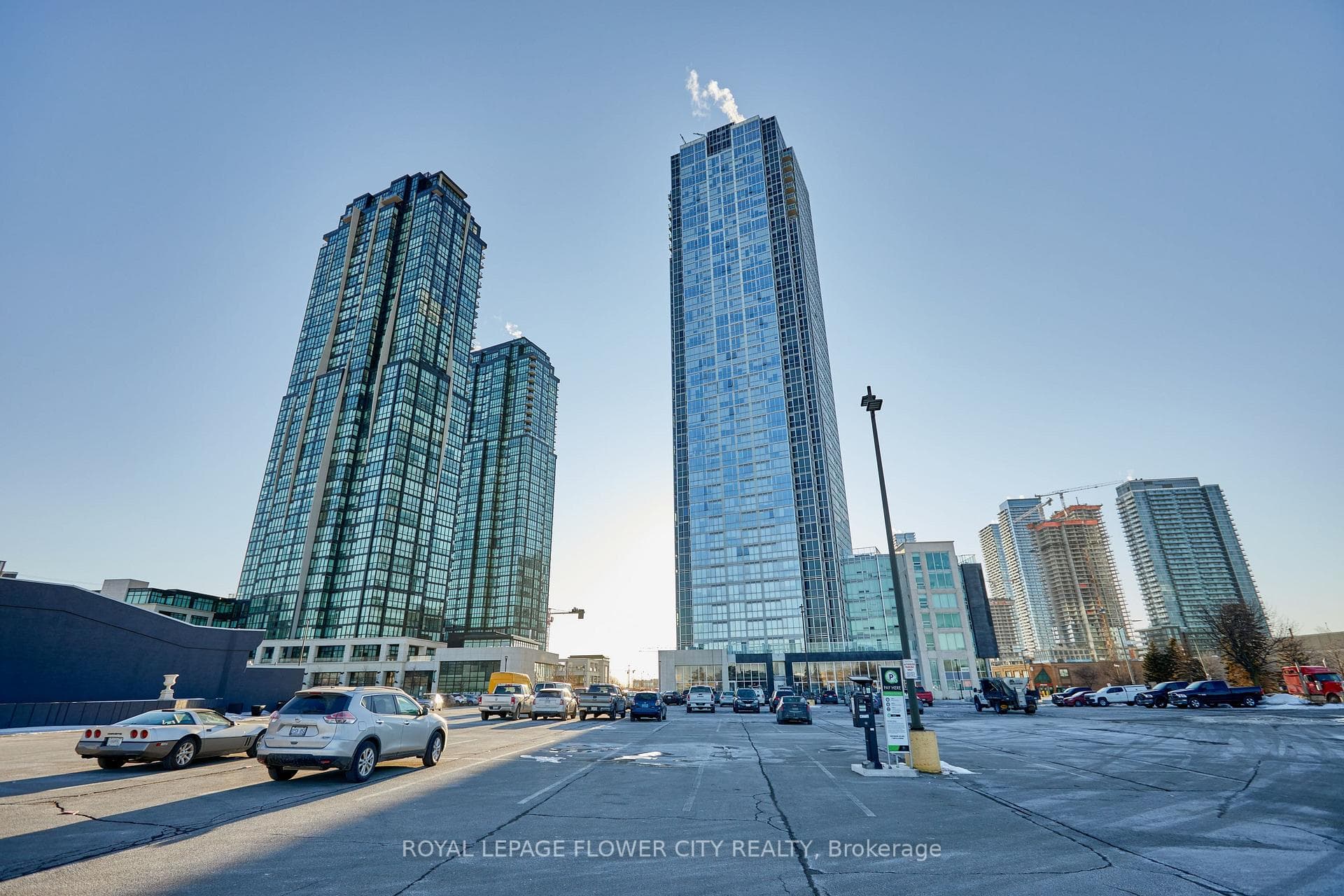 2908 Highway 7 Road Unit 325