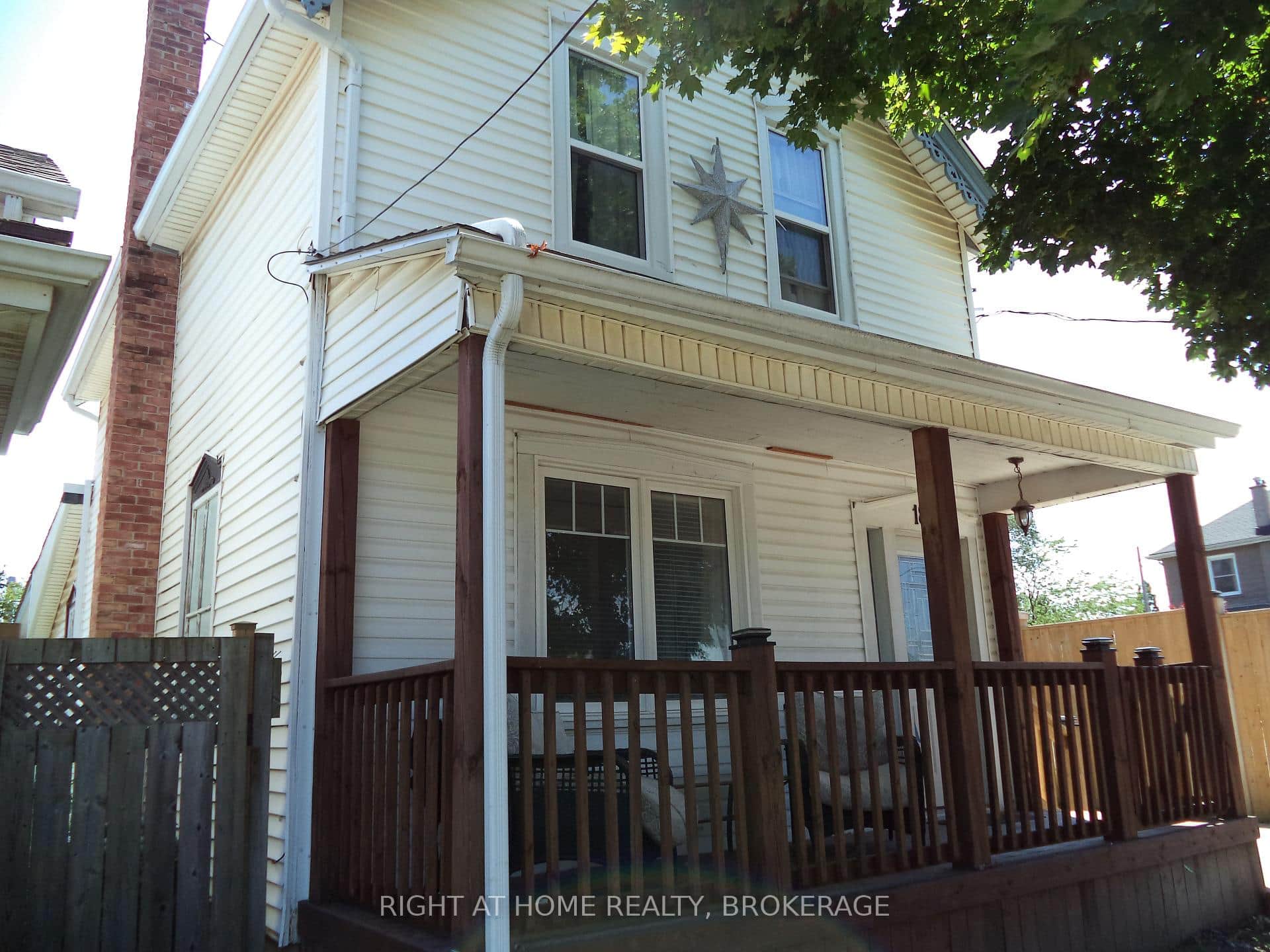 18 Almond Street
