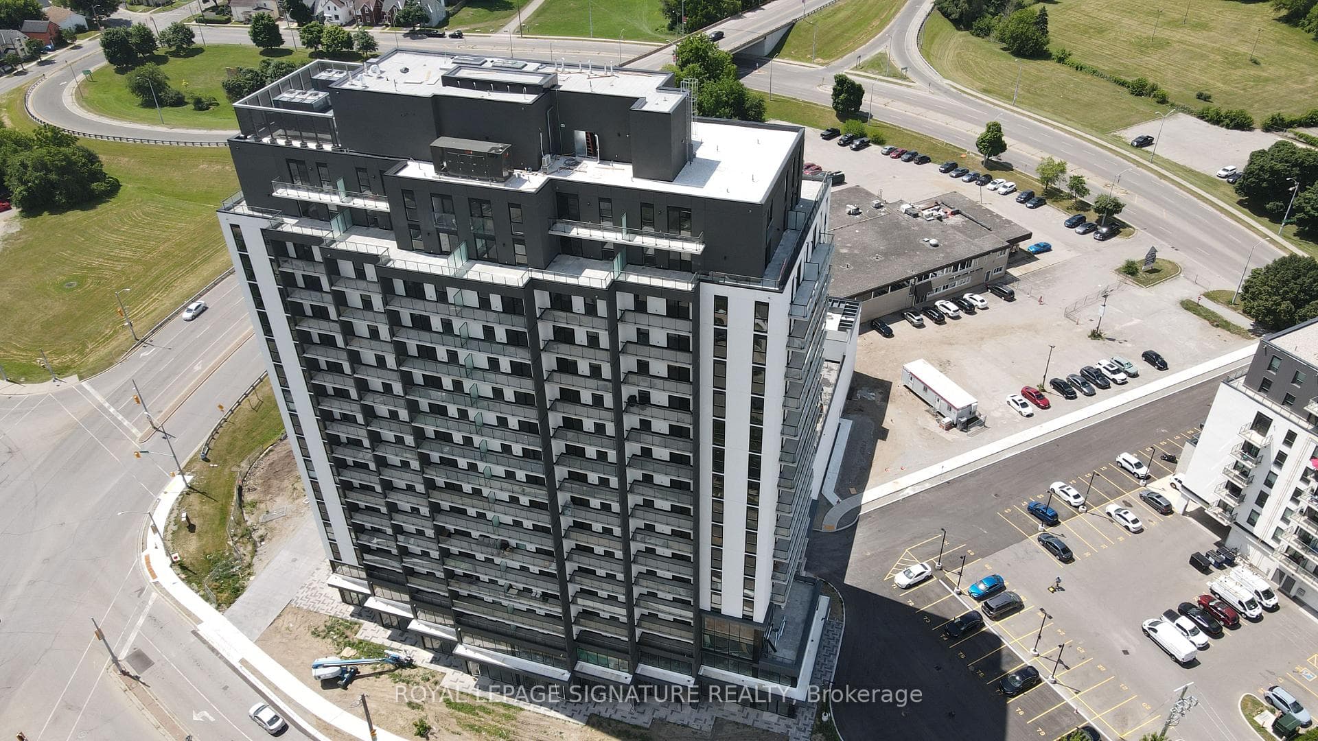 33 Erie Avenue Unit 1304