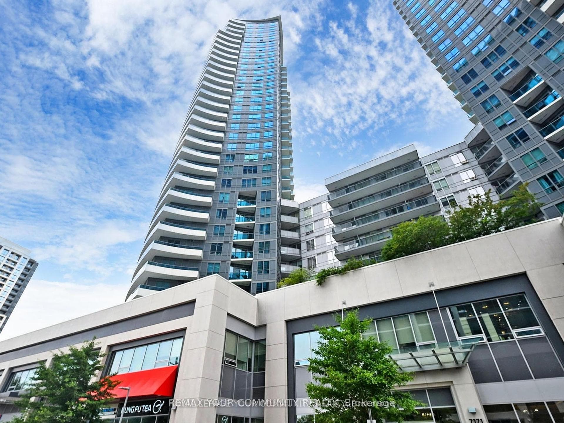 7161 Yonge Street Unit 522