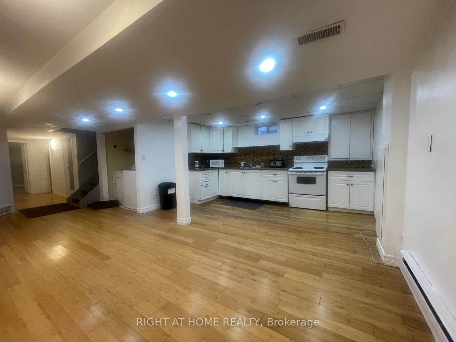 135 Northgate Drive Unit (Basmt)