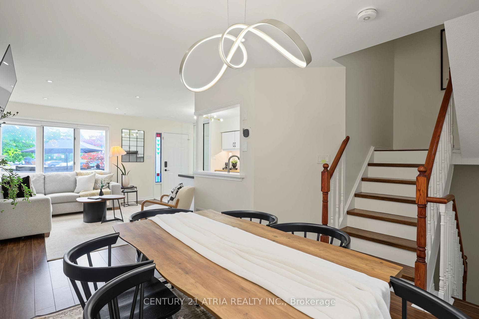 1241 Parkwest Place Unit 5