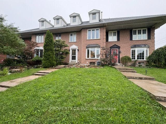 3 Waterford Crescent