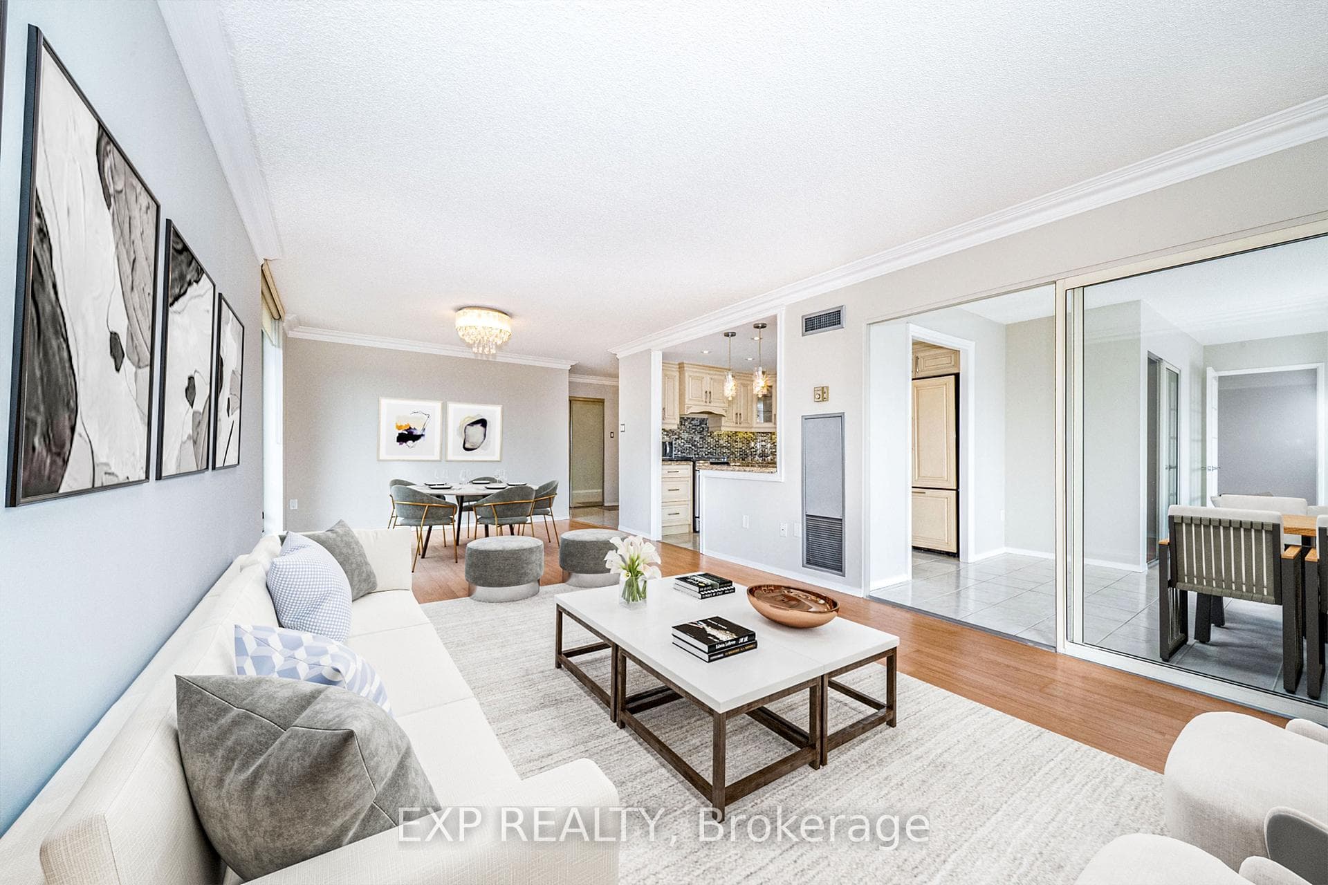 30 Harding Boulevard Unit 404