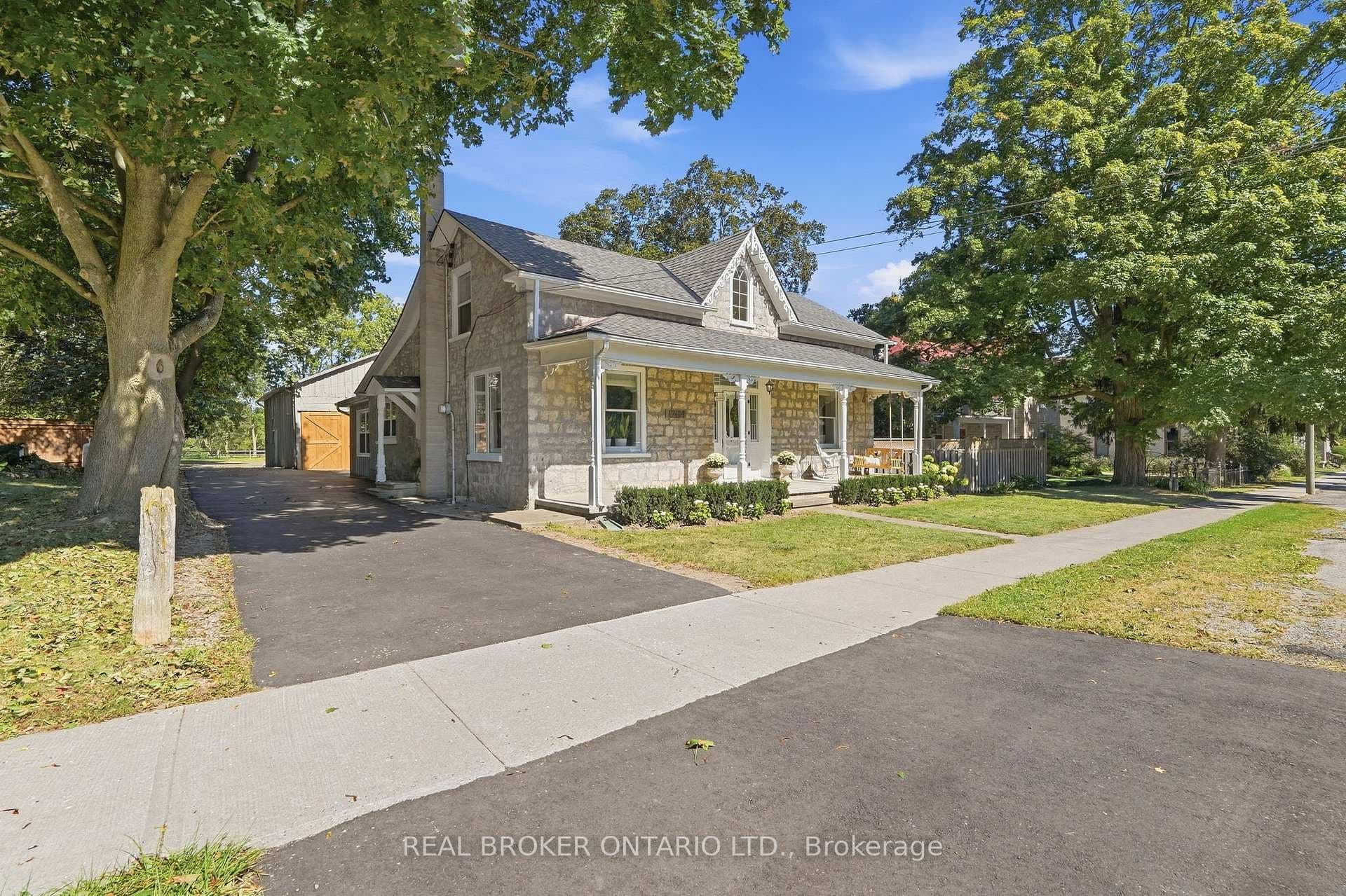 1264 Old 8 Highway