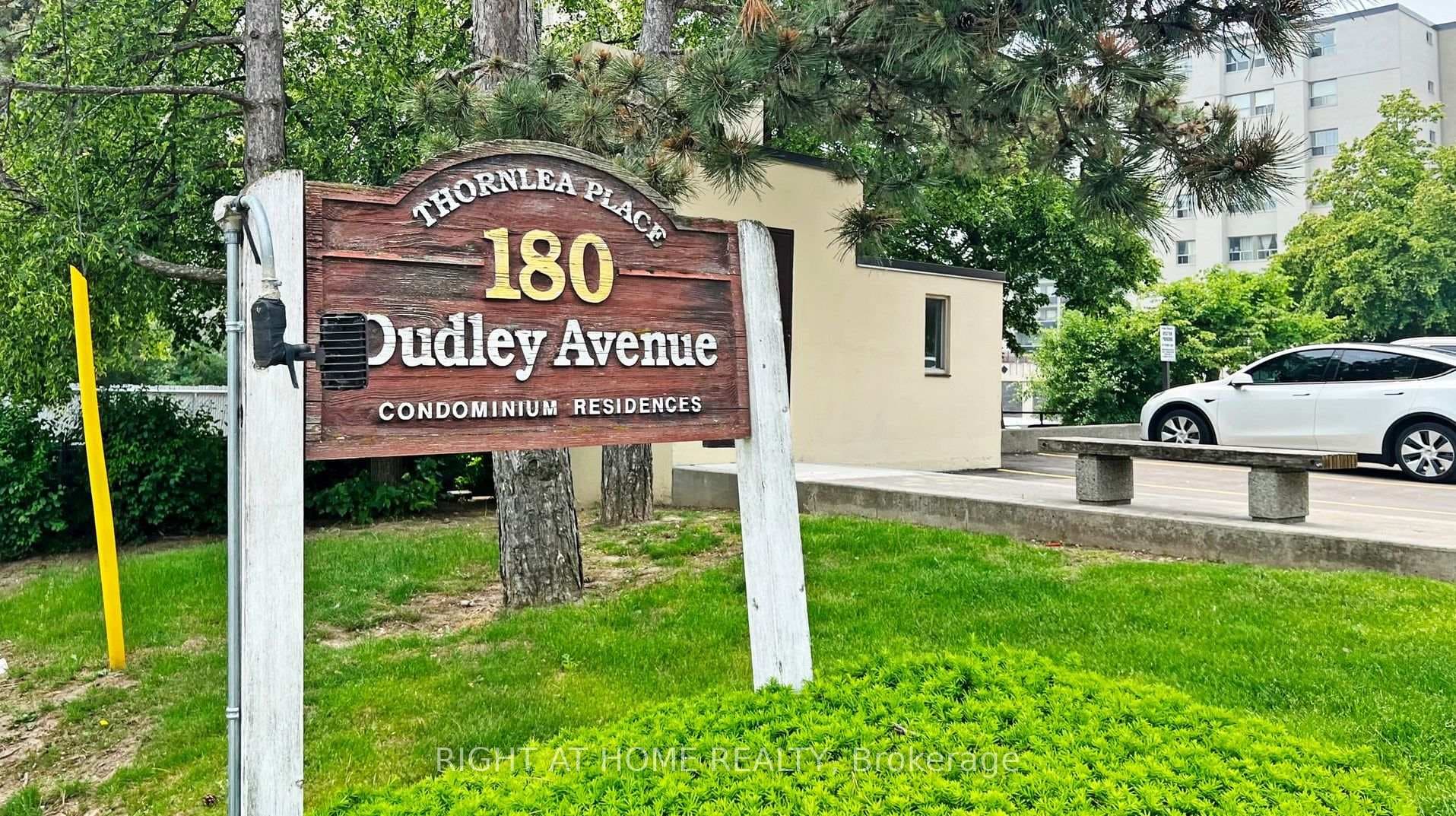 180 Dudley Avenue Unit 607