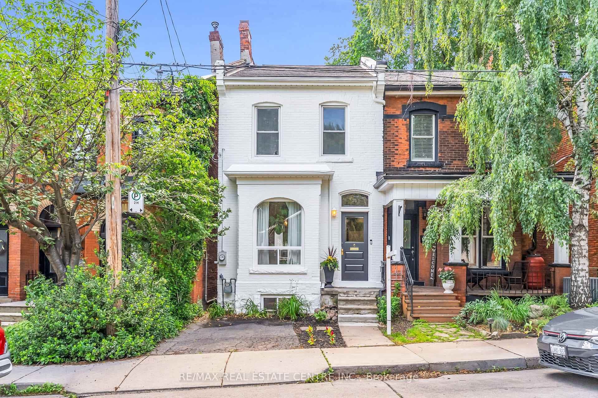 76 Pearl Street